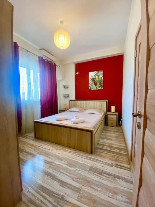Apartment Red Cozy Ultracentral Old Town Bucharest